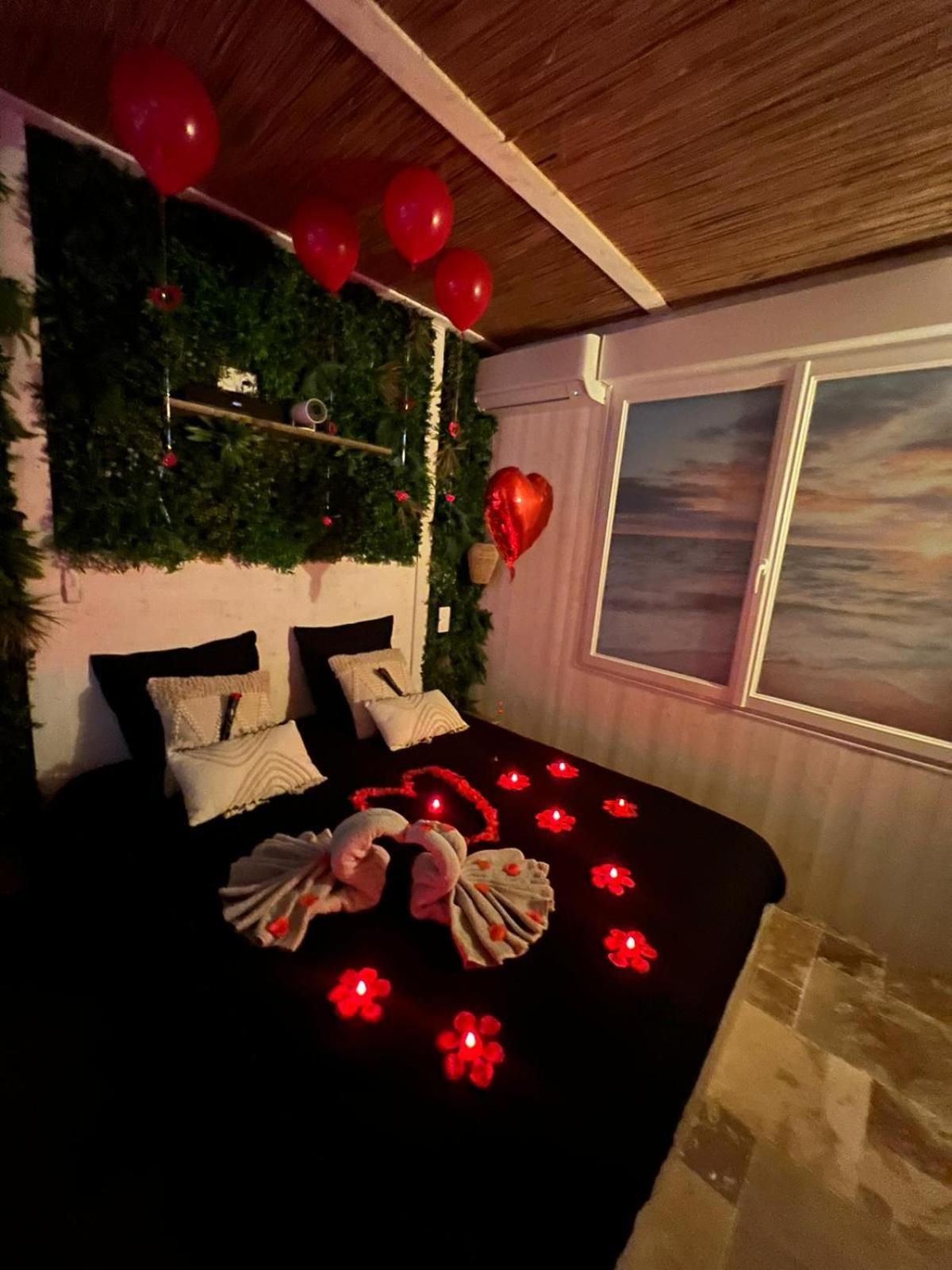 Les Spas De La Mer, Suite & Spa, Love Room, Plein Coeur Du Grau Le Grau-du-Roi Luaran gambar